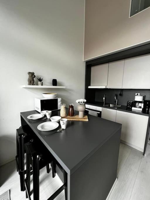 Cozy Penthouse Loft - Near The Airport Apartment Vantaa Exterior foto